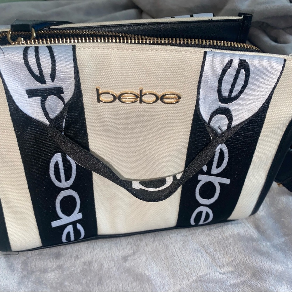 Bebe purse/cross body bag